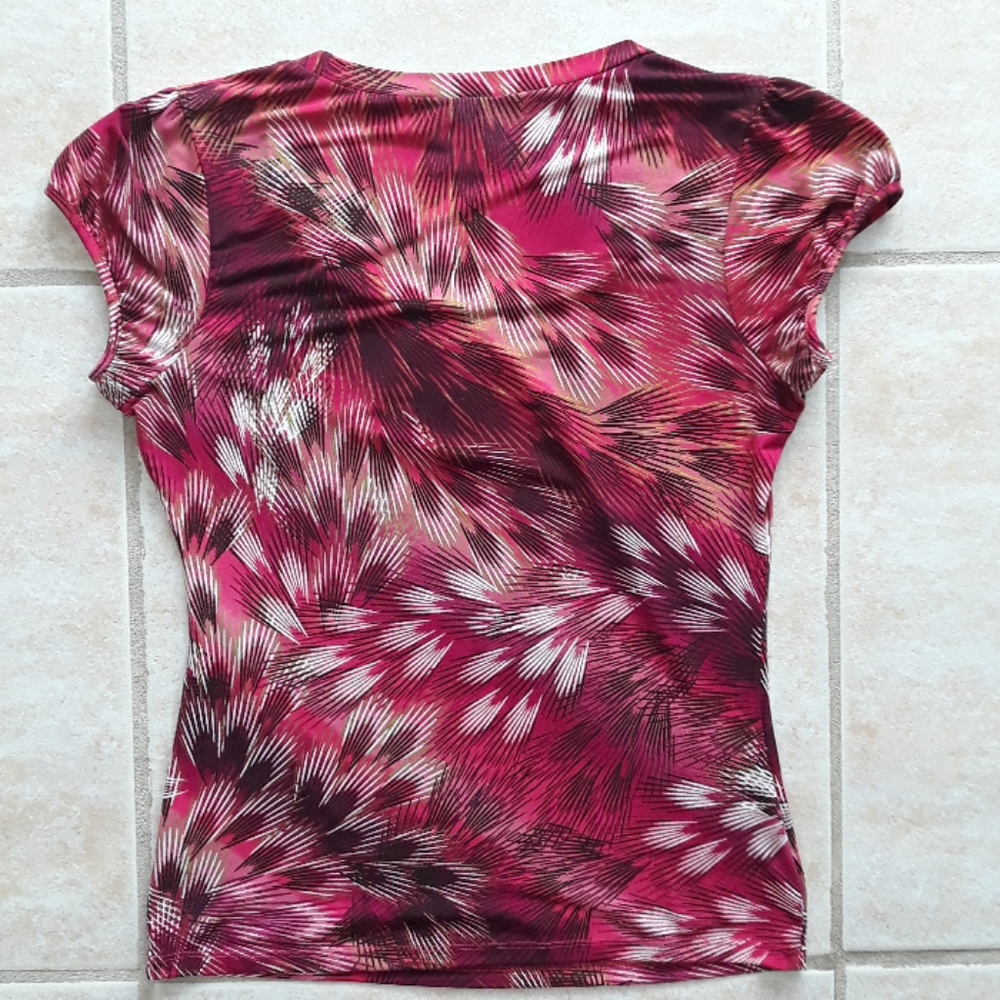 *Host Pick*Worthington stretch top - Picture 2 of 8